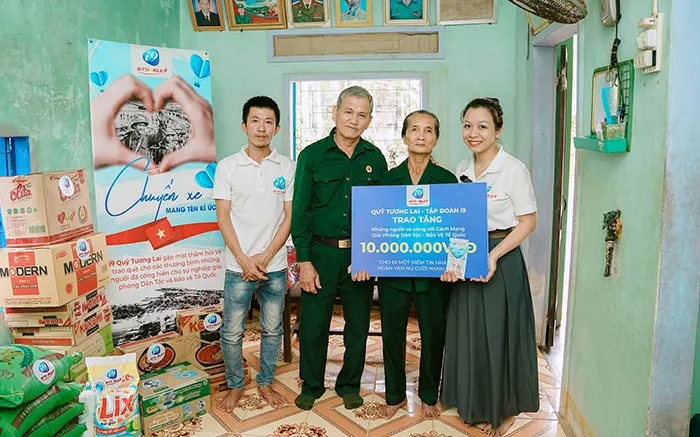 Đội ngũ chuyên gia và quy trình đánh giá của chúng tôi